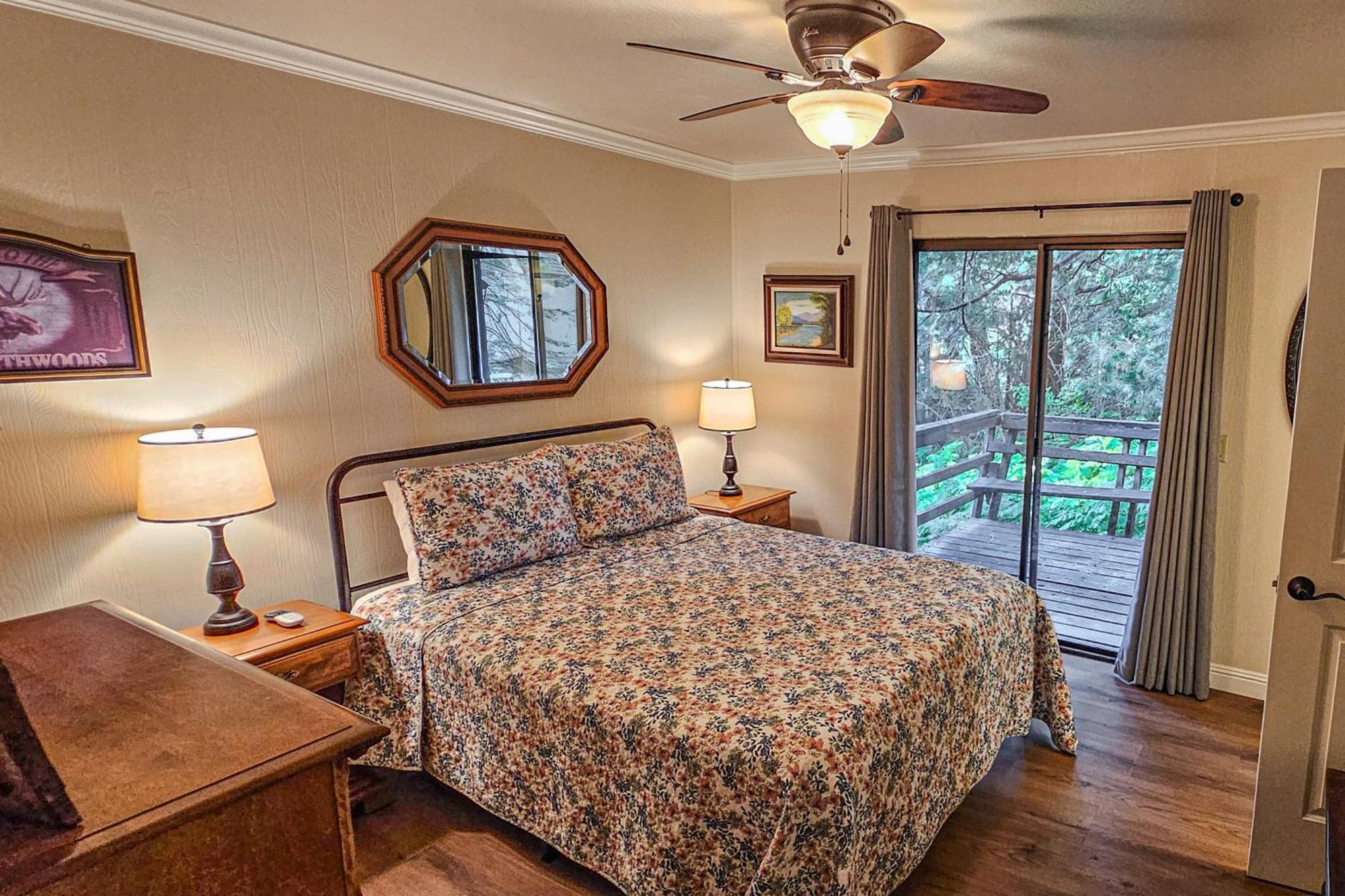 Villa Water'S Edge Retreat Shaver Lake Esterno foto