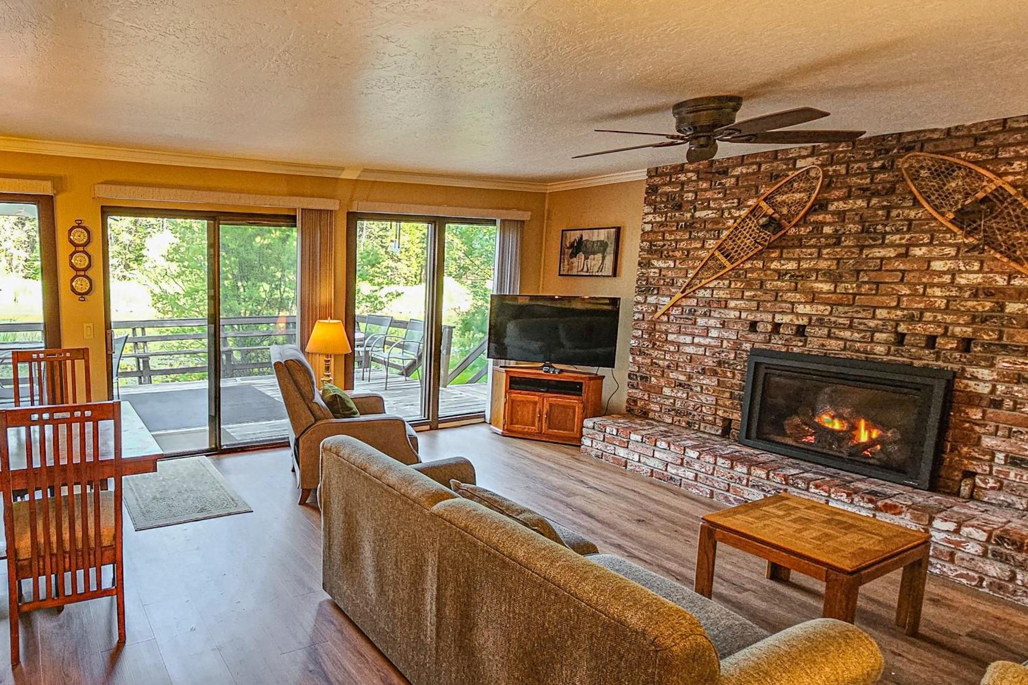 Villa Water'S Edge Retreat Shaver Lake Esterno foto
