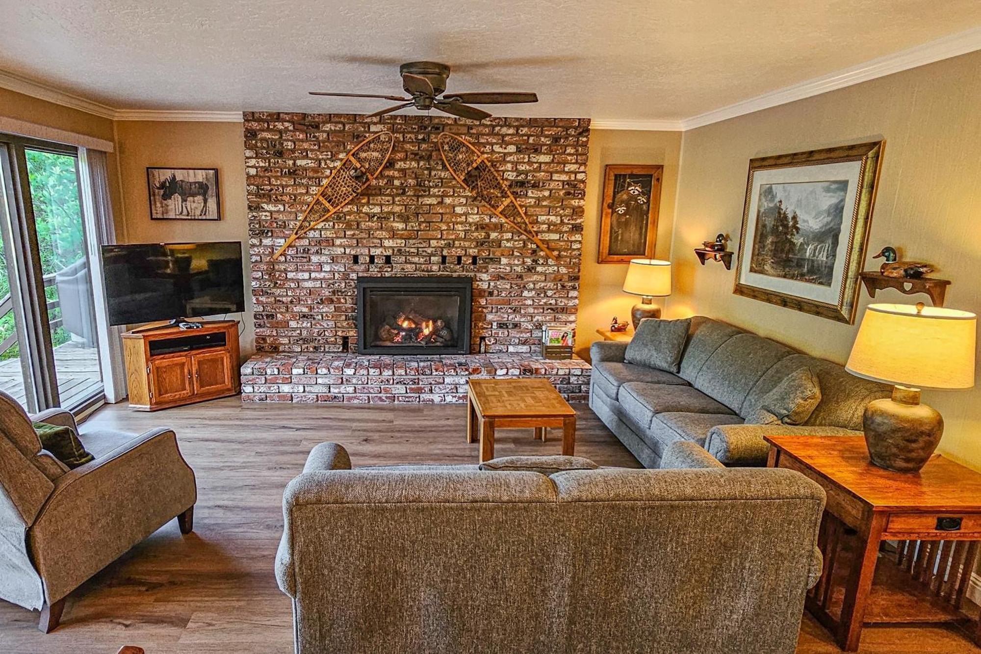 Villa Water'S Edge Retreat Shaver Lake Esterno foto